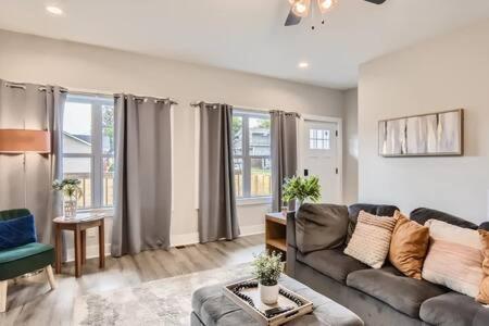 纳什维尔New Build 5 Min To Broadway Sleeps 10别墅 外观 照片